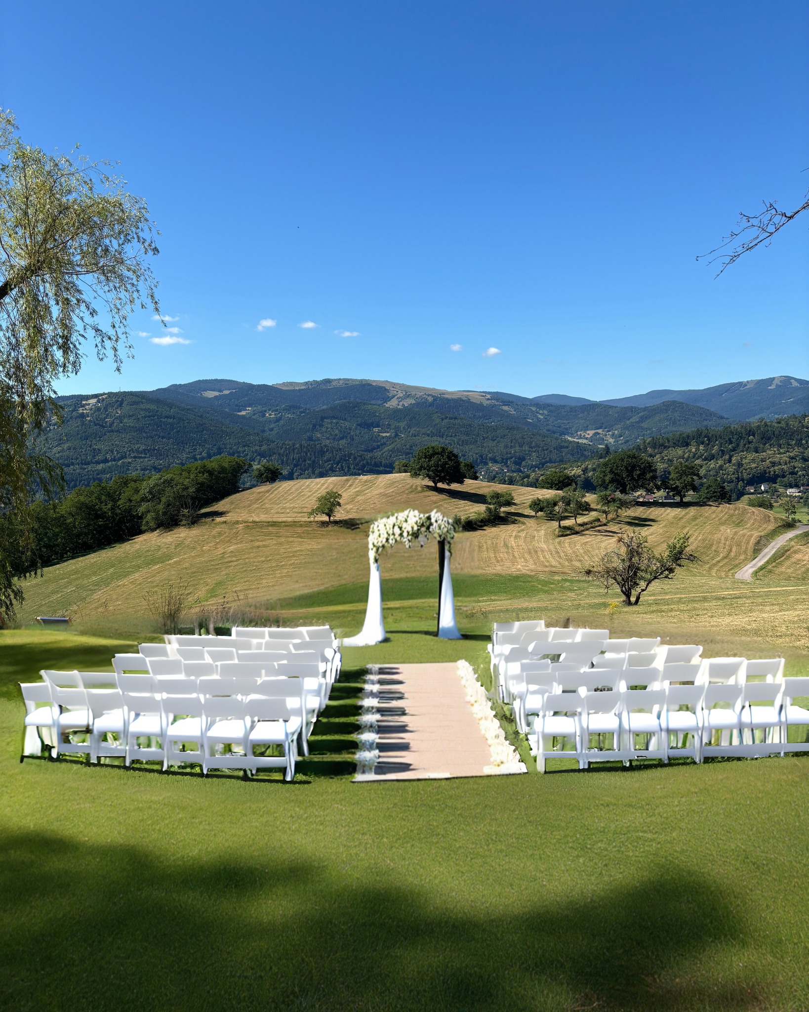Célébrez votre mariage en pleine nature au Domaine le H dans la vallée de Munster