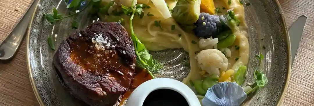 Découvrez notre restaurant de saison au Domaine le H dans la vallée de Munster en Alsace